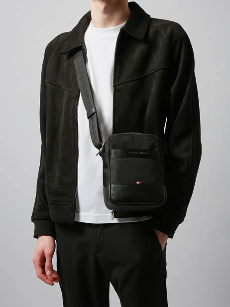 Sac Bandoulière Th Nylon Travel Tommy hilfiger Noir th nylon travel AM13472 vue secondaire 1